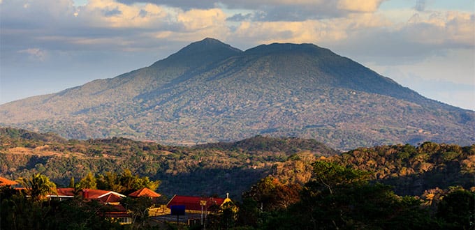 Mombacho hike deals