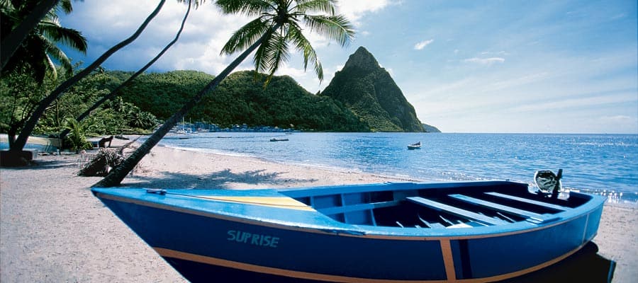Machen Sie eine Kreuzfahrt zu den stillen Stränden von St. Lucia