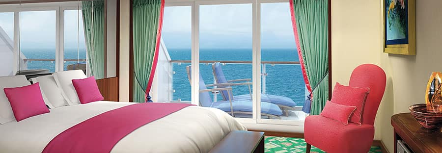 חדר השינה לאורחים בוילת 3 חדרים עם גינה של The Haven באונייה Norwegian Jade