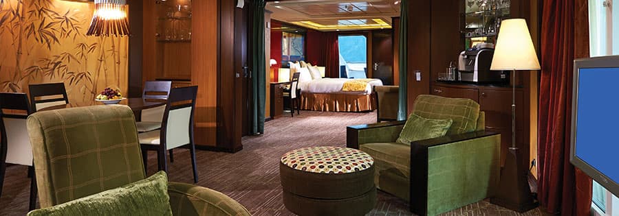 The Haven's Owners Suite with Large Balcony Living Room on Norwegian Jewel
