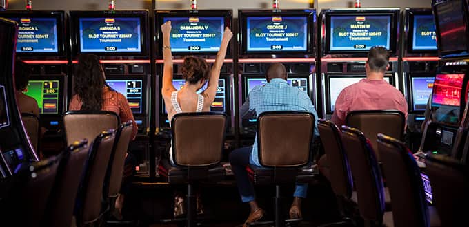 Torneos de tragamonedas gratis en casinos en línea 2024