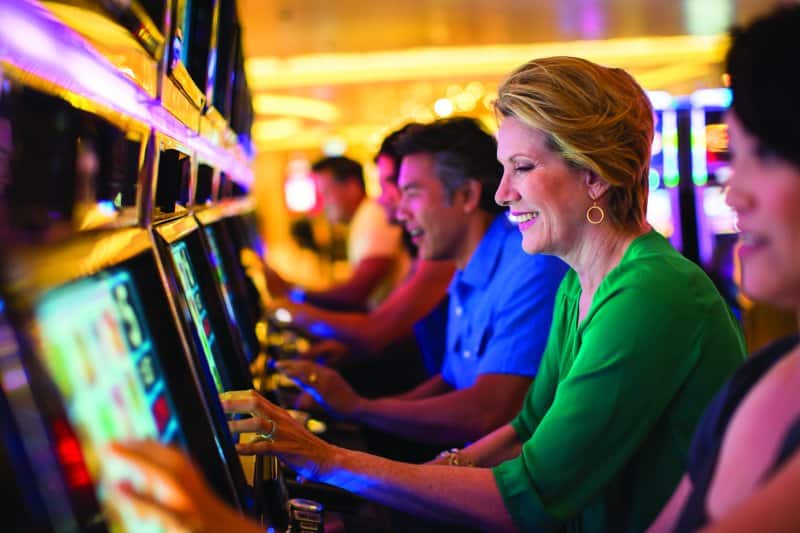 Casinos at Sea: Play Slots and Beat the Odds!