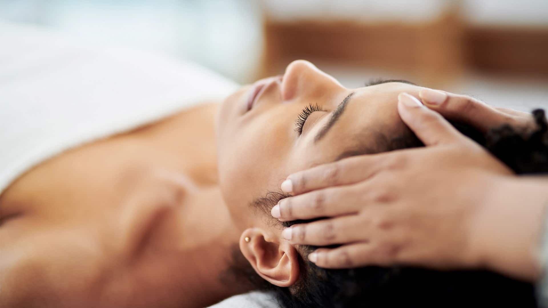 NCL-Cruise-Spa-Facials-ELEMIS-Pro-Radiance-Superfood-Facial alt.text