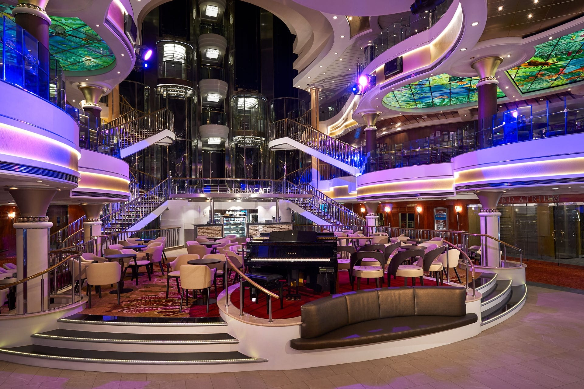The Atrium, Norwegian Star