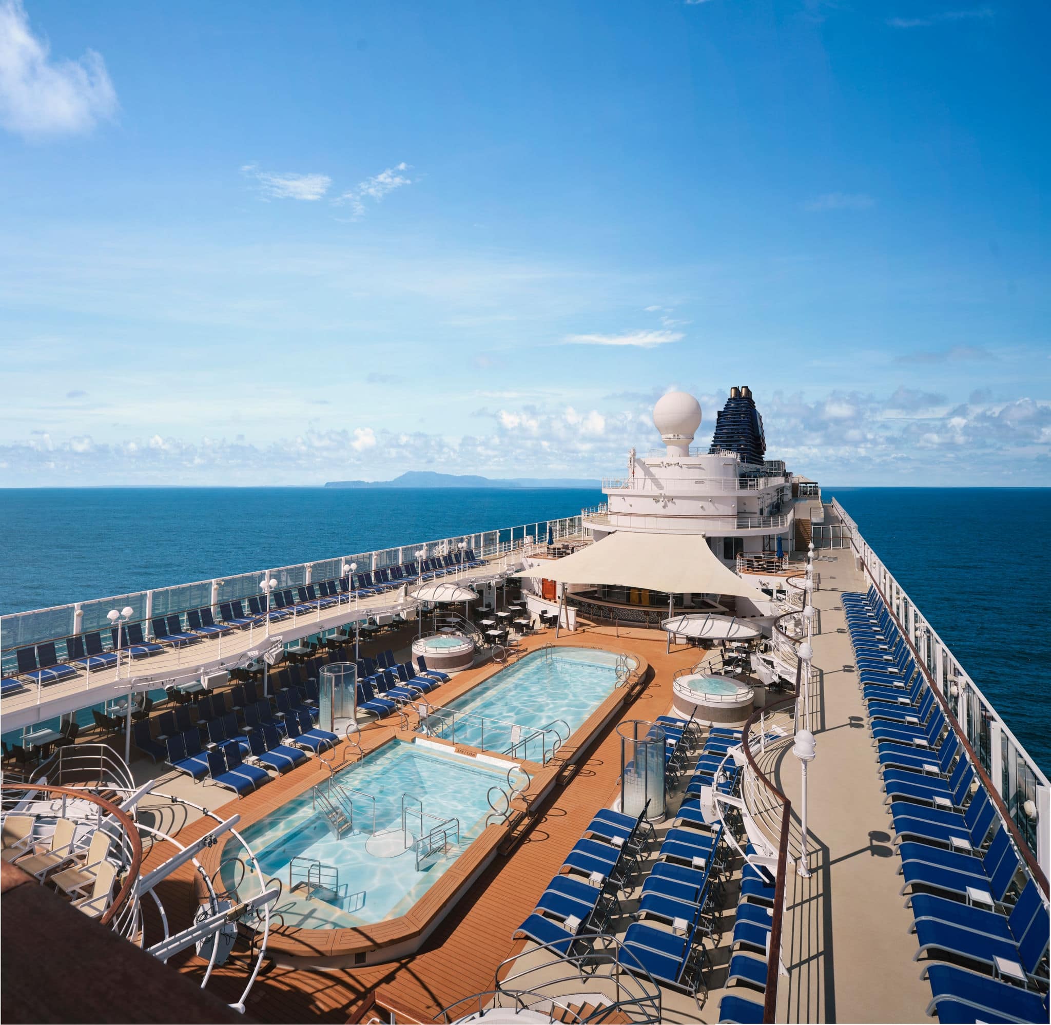 NCL_POA_Cruise_South_Beach_Pool.jpeg South Beach Pool