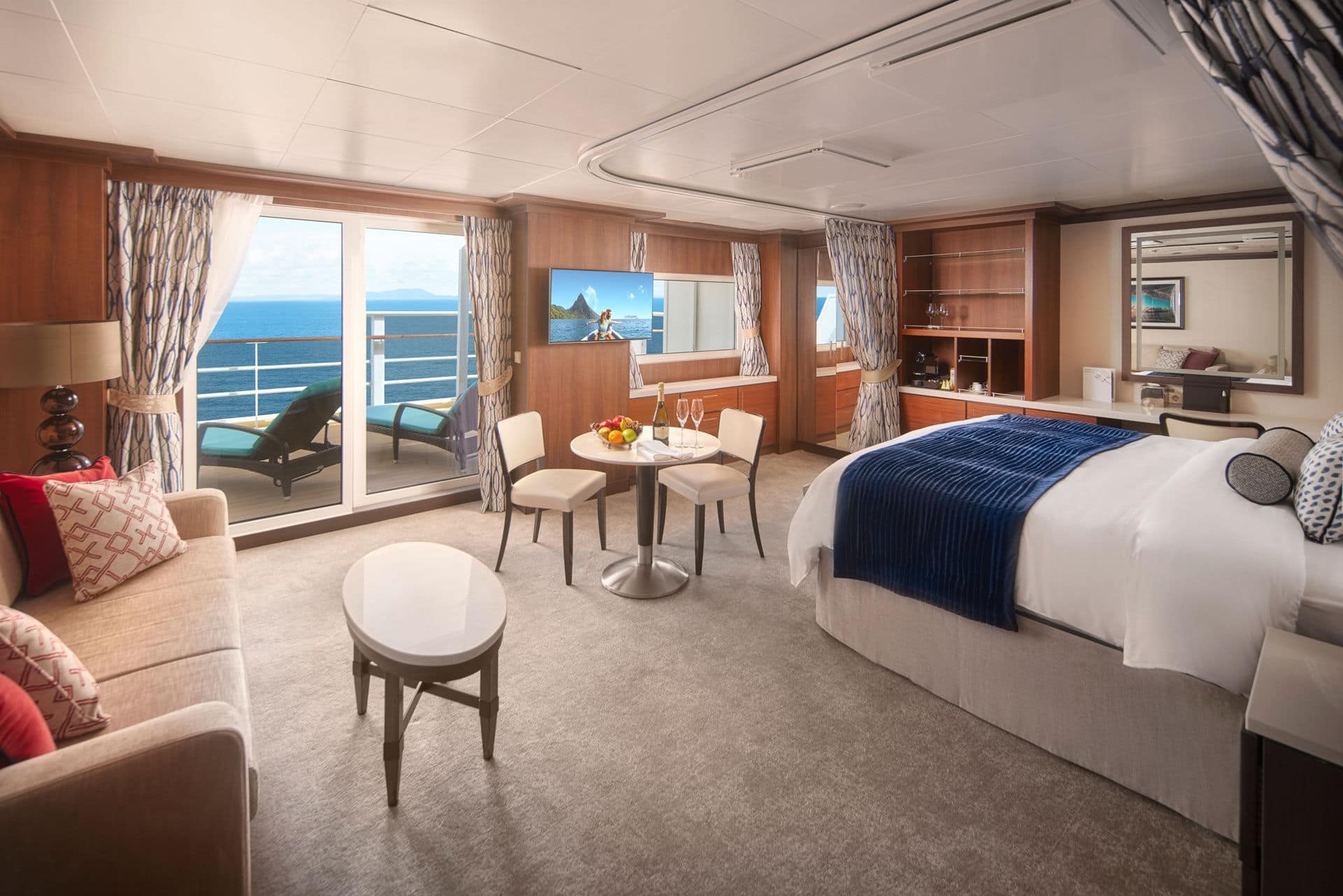 ncl_POA_cruise_Penthouse-with-Large-Balcony_SH.jpg Penthouse with Large Balcony, Pride of America