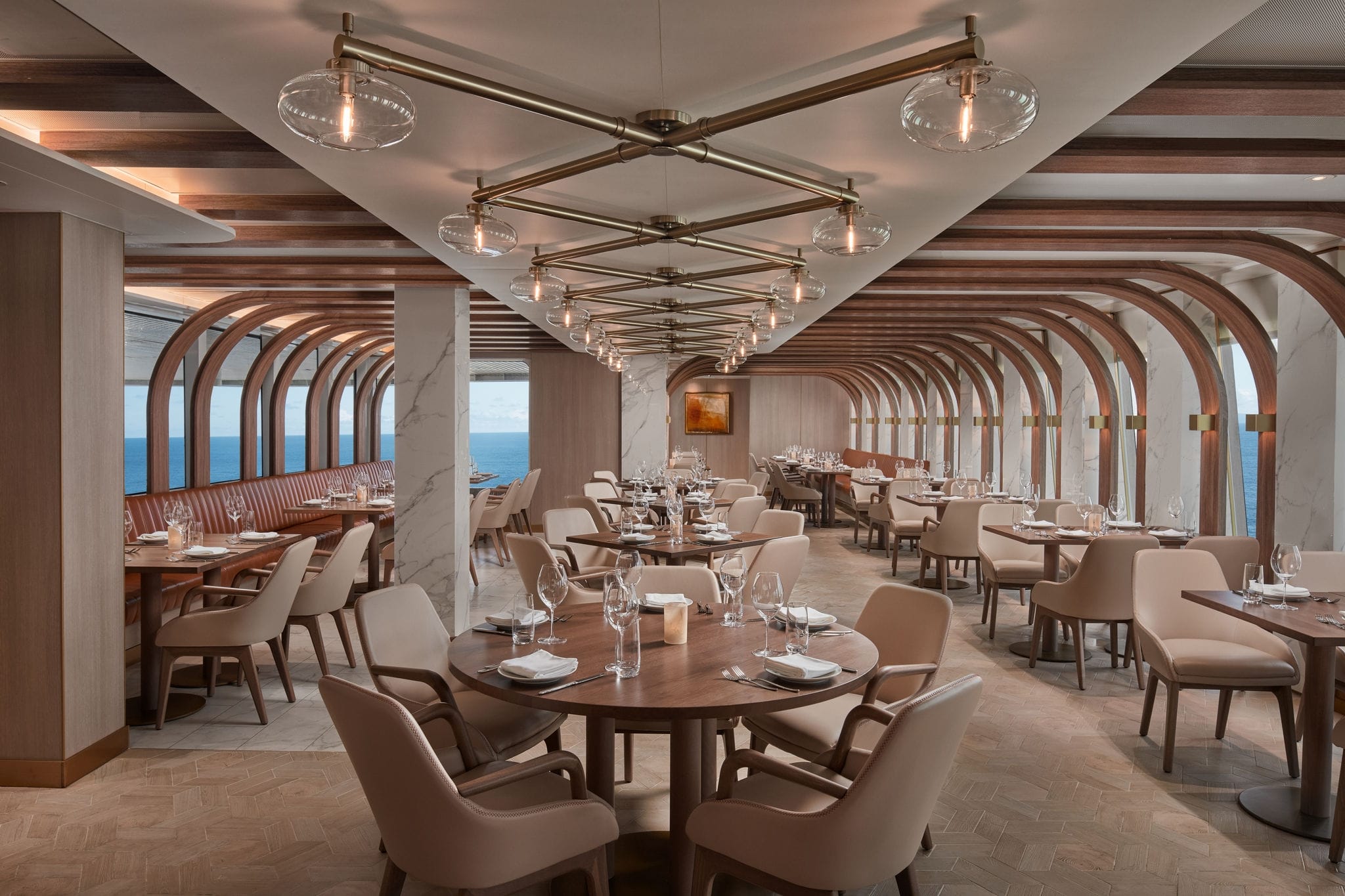 Norwegian Spirit, Onda by Scarpetta