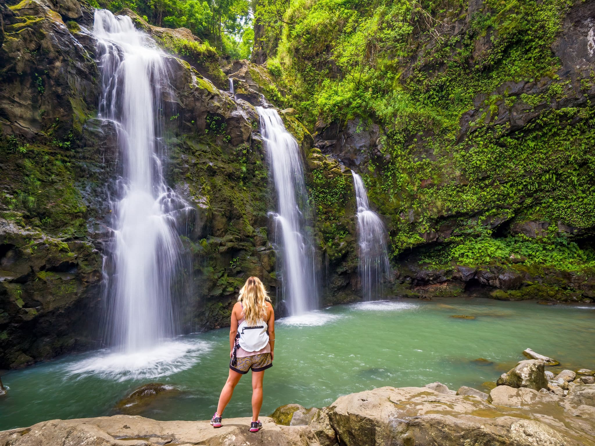 NCL-Hawaii_Cruise-Kahului_waterfall.jpg Three Bears Falls